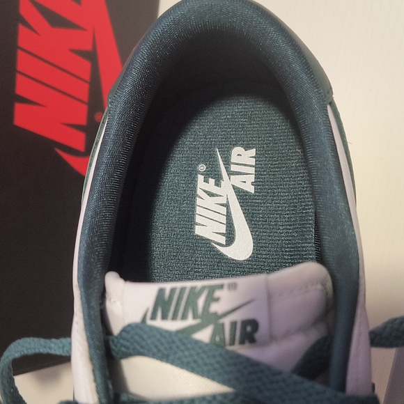 Air Jordan 1 Low OG Oxidized Green Size 11 Wmns/ Mens 9.5 - Picture 6 of 11